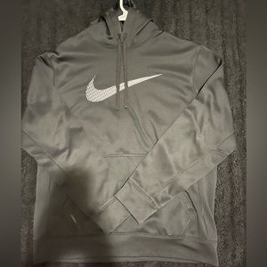 Nike THERMA-FIT hoodie